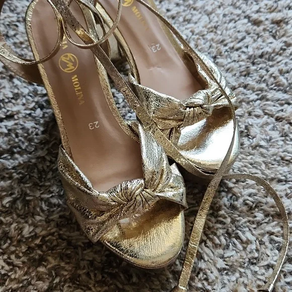 Eugenia Molina Metallic plataform chucky heels size 6 - Picture 7 of 9